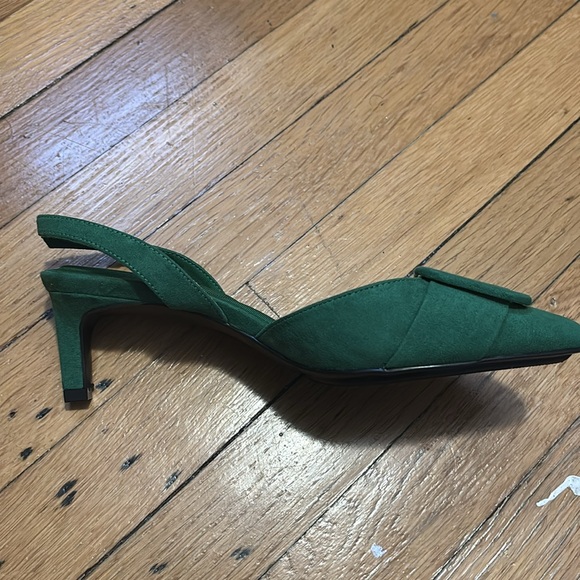 Anne Klein Green Slingback Pointed Toe Shoes🤩 - Picture 3 of 7